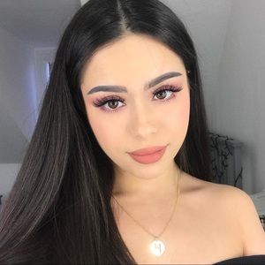 Meet your Posher, Tonya